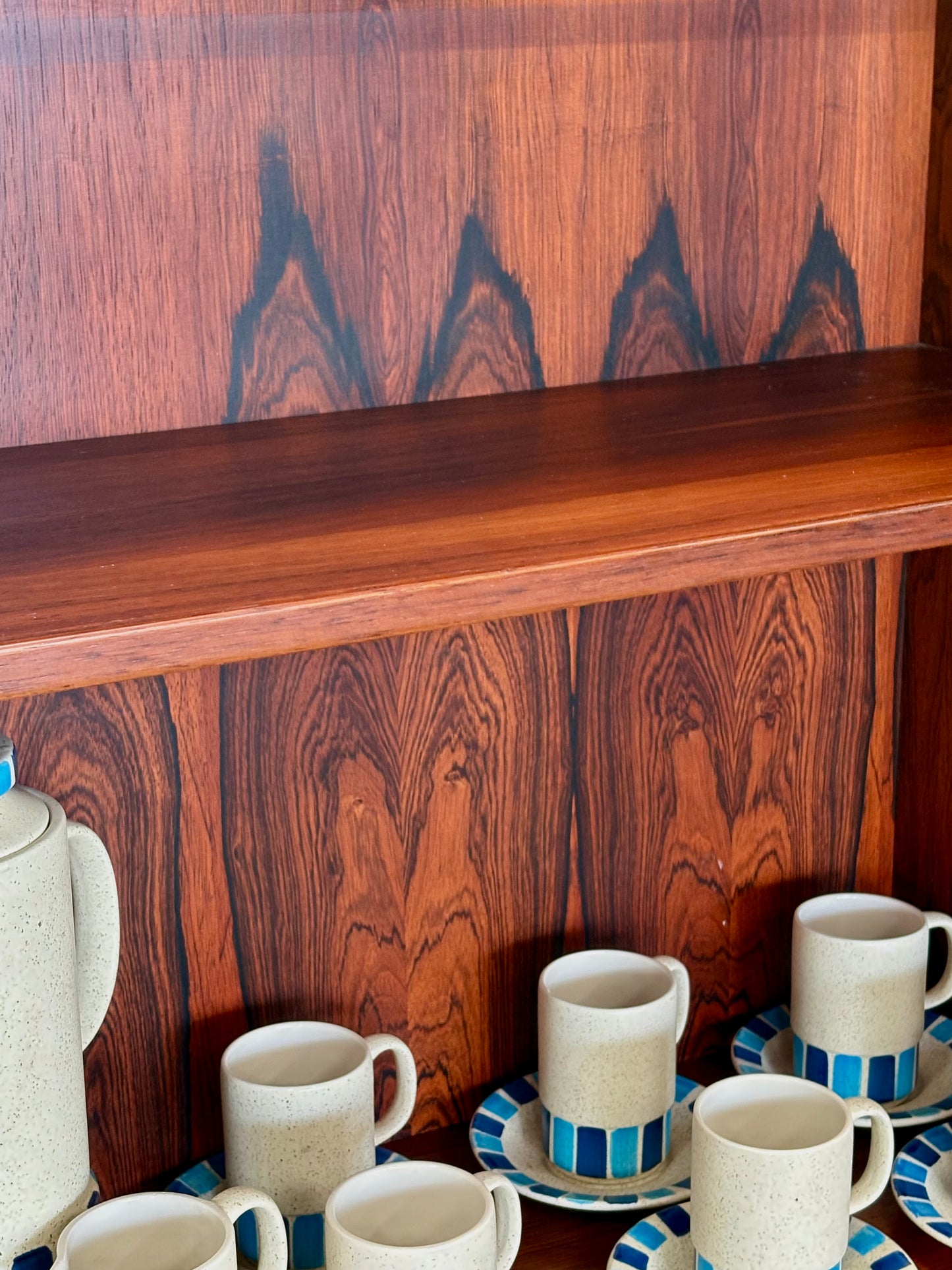 MID CENTURY ROSEWOOD BOOKCASE