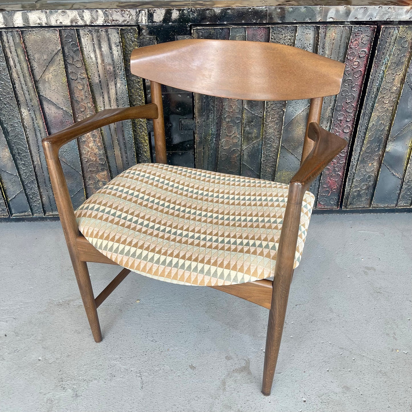 MID CENTURY DANISH MODERN ARM CHAIR BY IB KOFOD LARSEN FOR SELIG