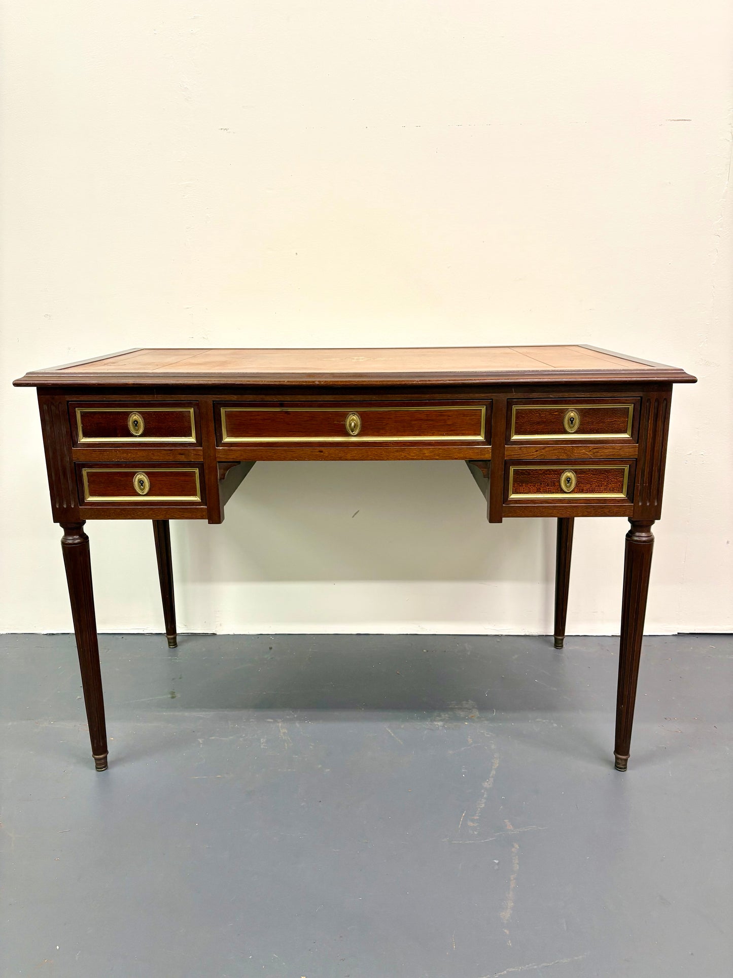 French Louie XVI Style Leather Top Desk