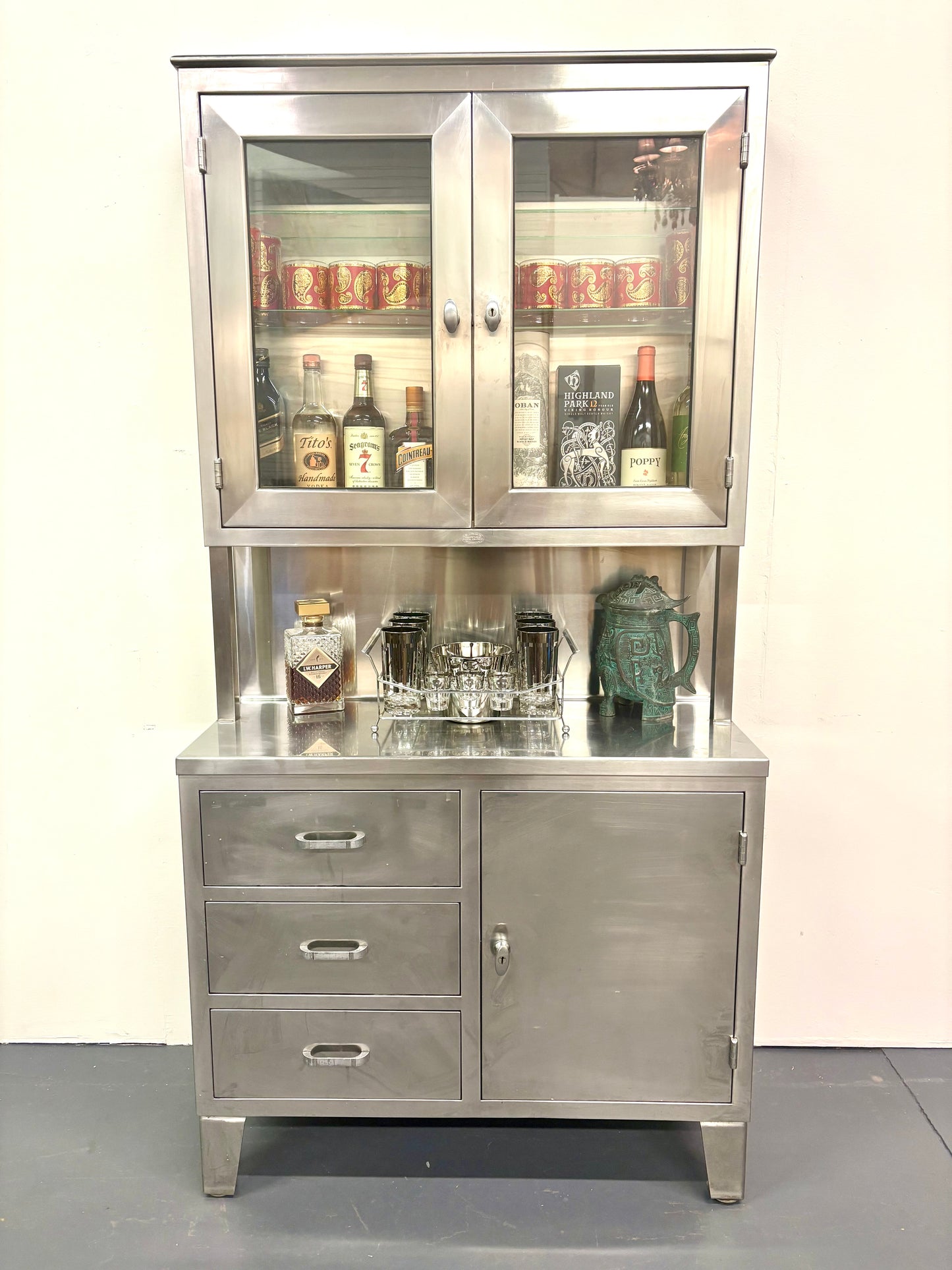 Art Deco 1930s - 1940s Stainless Steel Apothecary Cabinet by Blinkman Industries