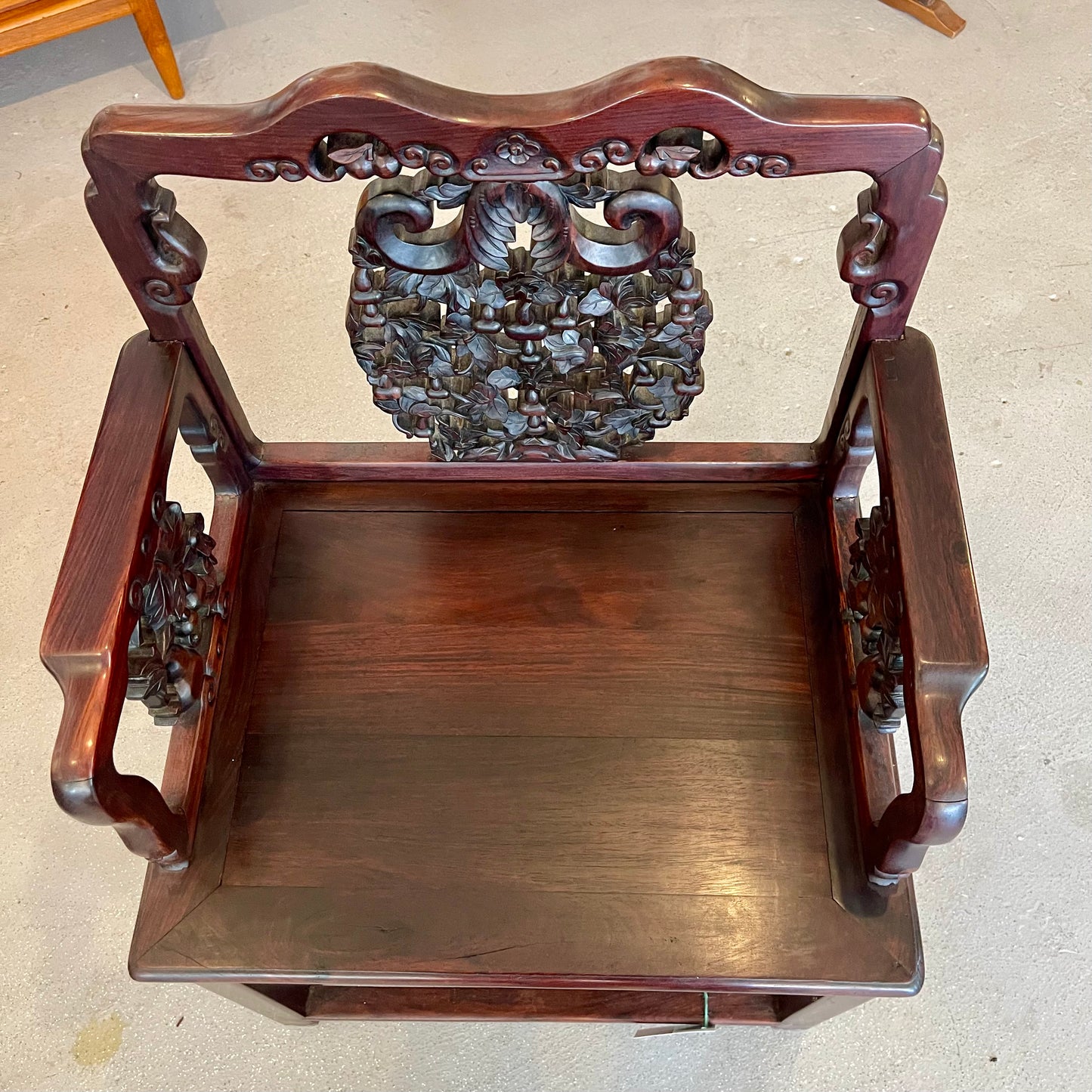 ANTIQUE CHINESE CARVED HARDWOOD ARM CHAIR