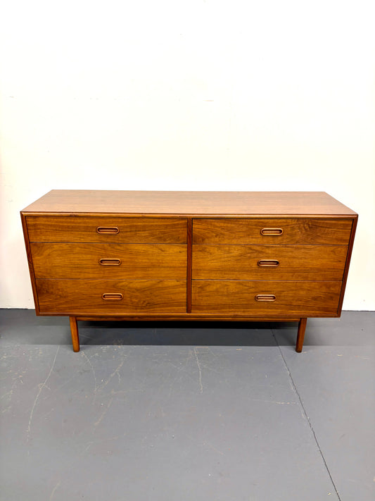 Mid Century Six Drawer Low Dresser By Jack Cartwright for Founders Furniture - American