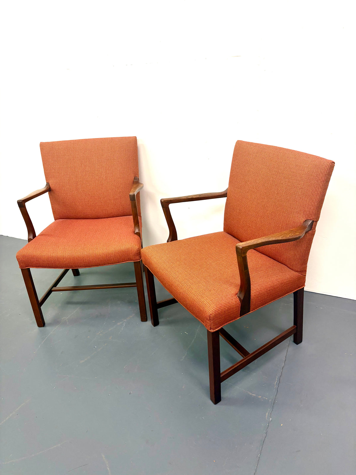 Mid Century Pair Of Armchairs Attributed to Hans Wegner - Denmark