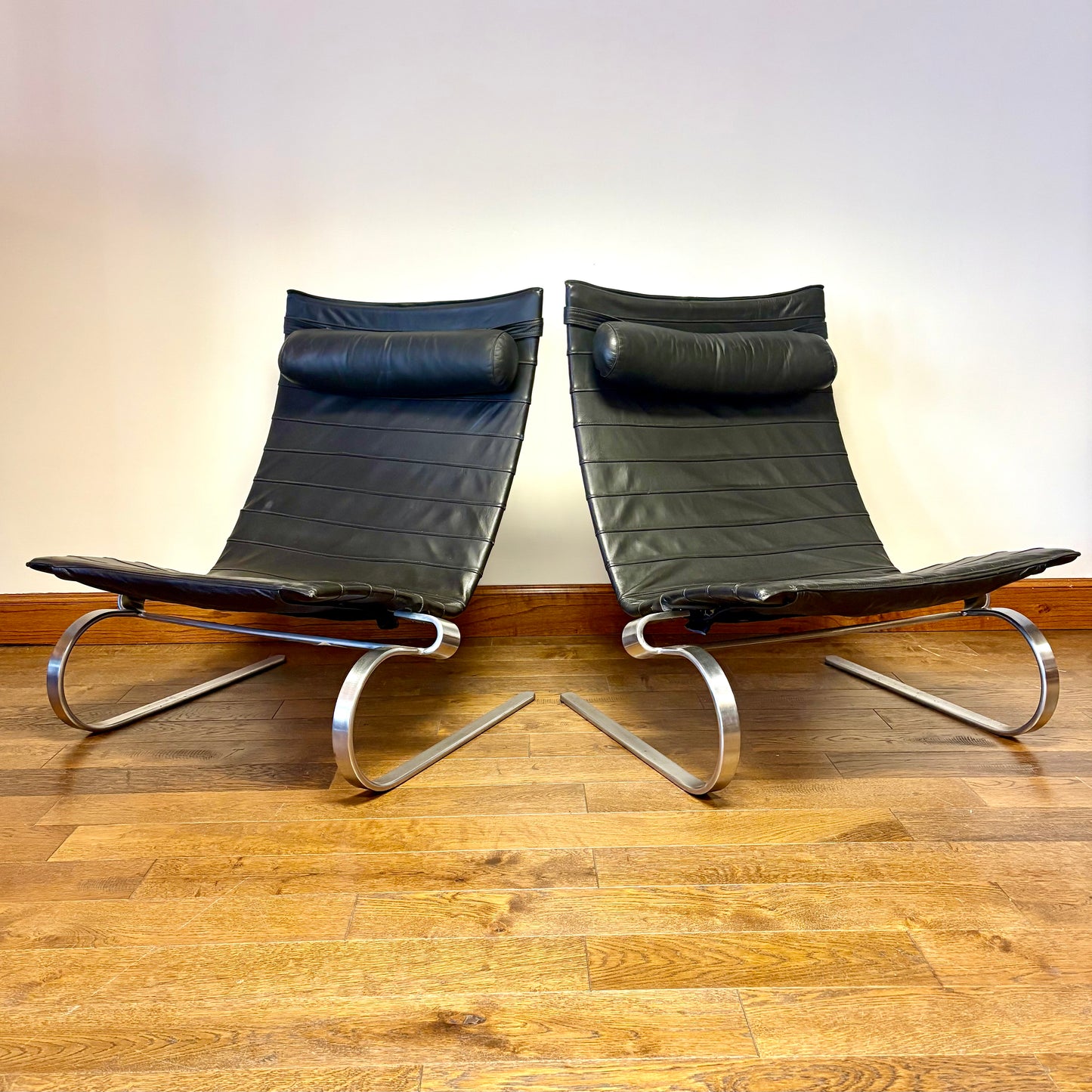 VINTAGE PK20 LOUNGE CHAIRS BY POUL KJAERHOLM FOR FRITZ HANSEN, DENMARK