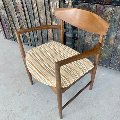 MID CENTURY DANISH MODERN ARM CHAIR BY IB KOFOD LARSEN FOR SELIG