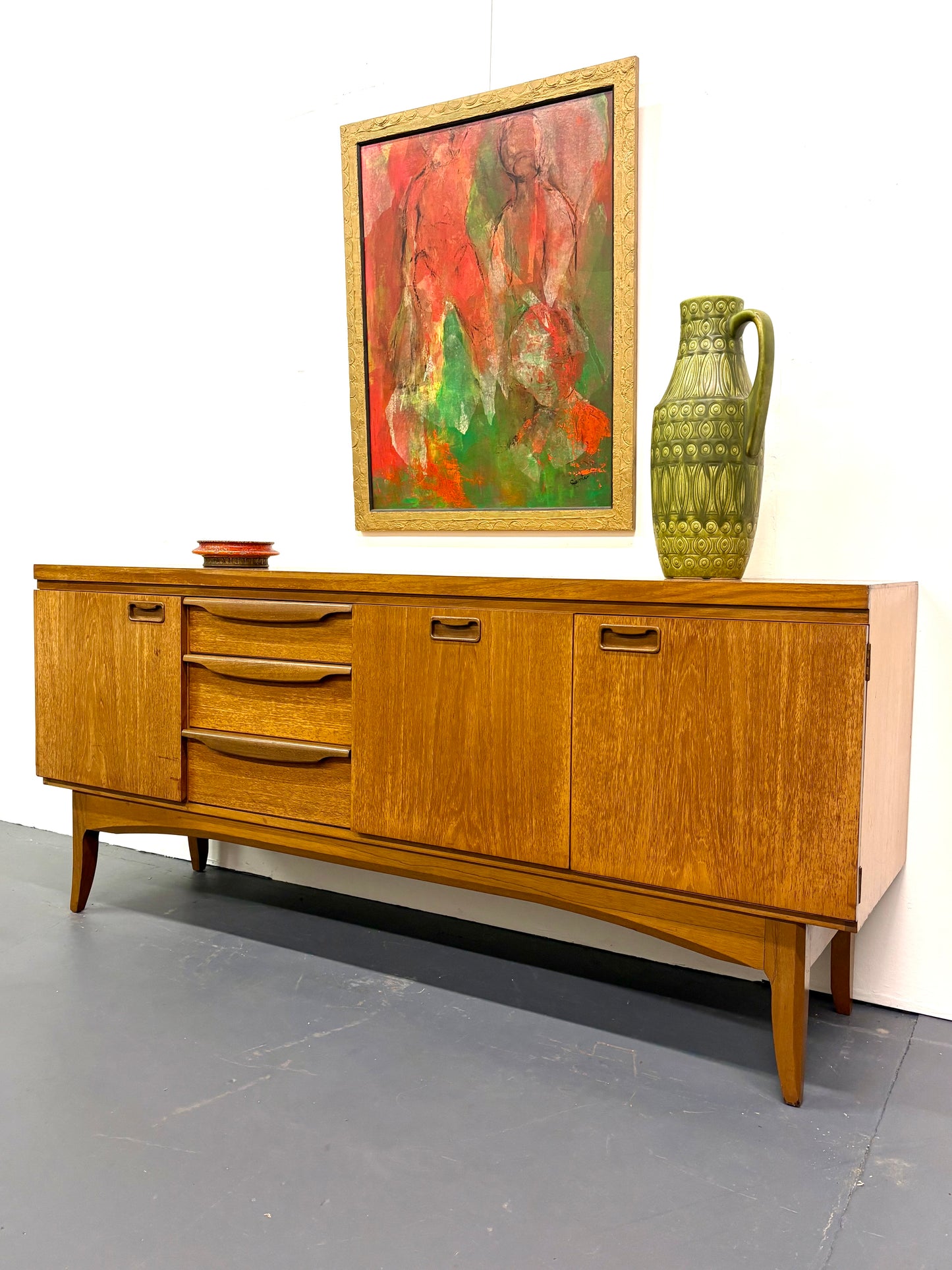 Mid Century Teak Credenza/Sideboard by Greaves & Thomas - England