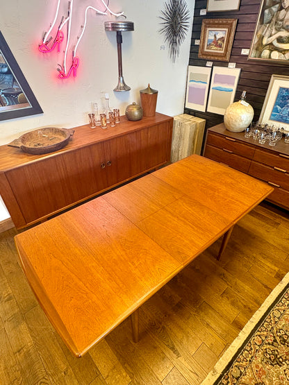 Mid Century Teak Butterfly Leaf Dining Table - England