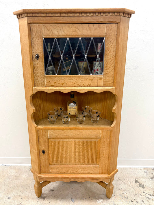 Vintage Mid Century Danish Oak Corner Cocktail Bar - Denmark