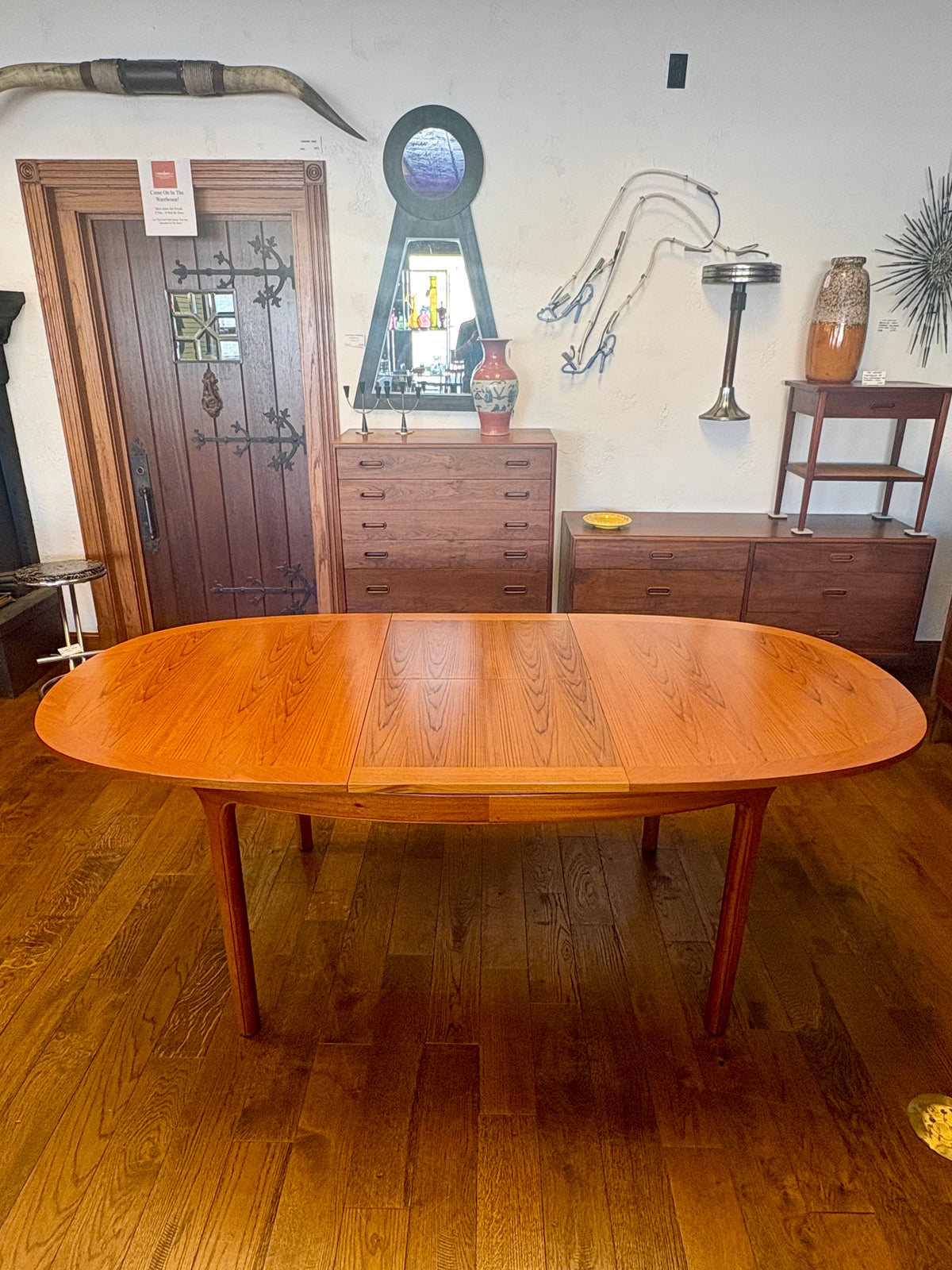 Mid Century Teak Butterfly Leaf Teak Dining Table By Nathan Furniture - England