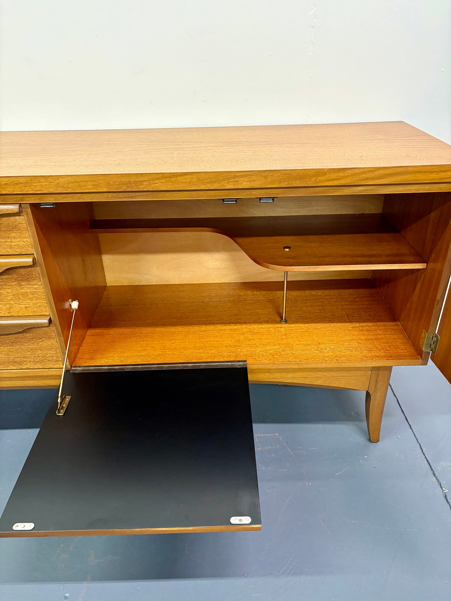 Mid Century Teak Credenza/Sideboard by Greaves & Thomas - England