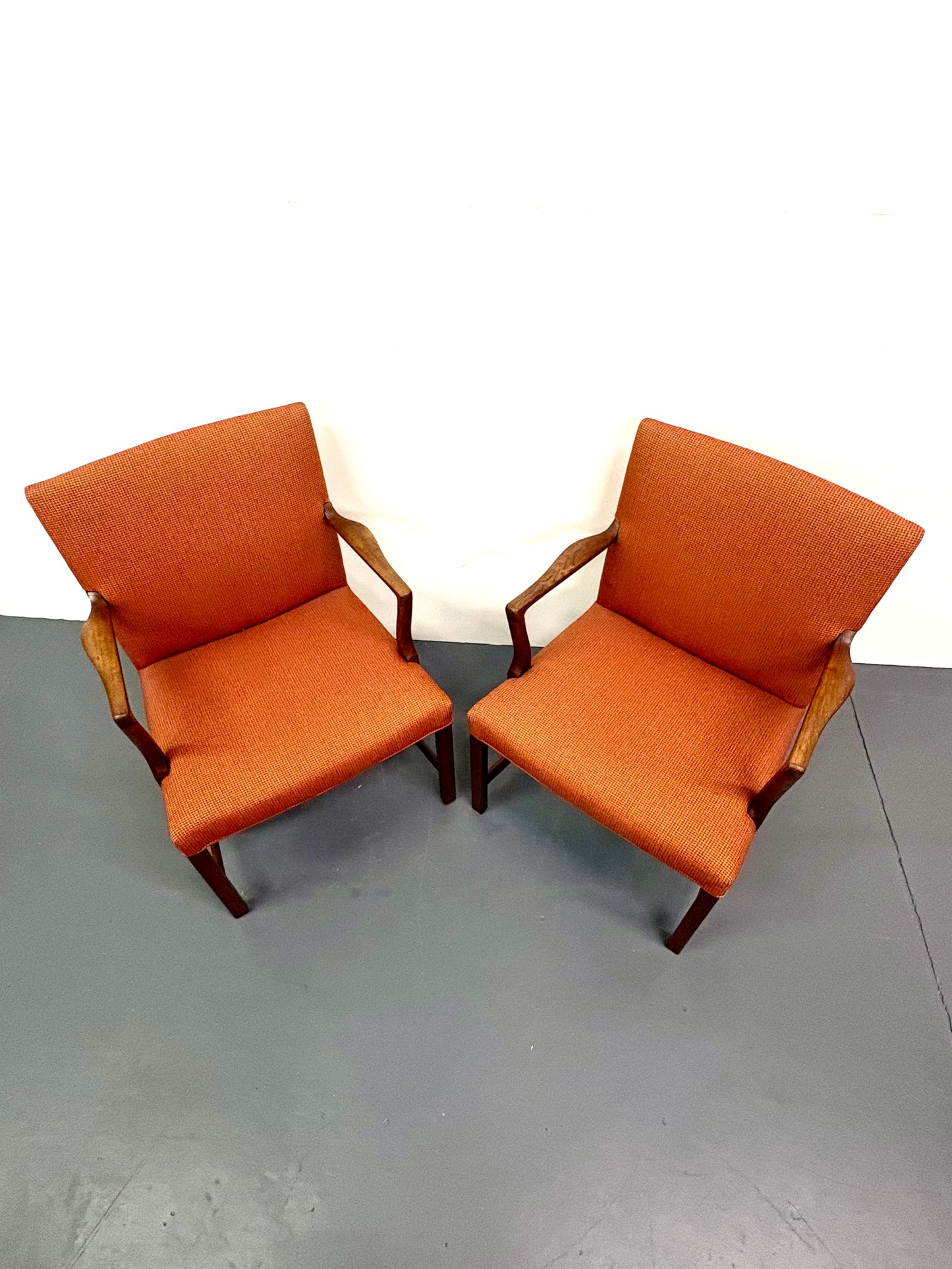 Mid Century Pair Of Armchairs Attributed to Hans Wegner - Denmark