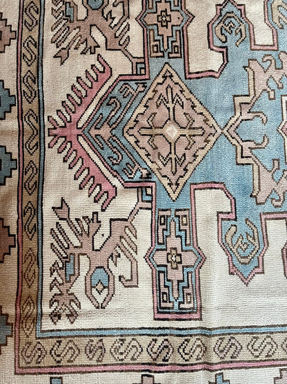 VINTAGE TURKISH OUSHAK RUG 5’9” x 8’