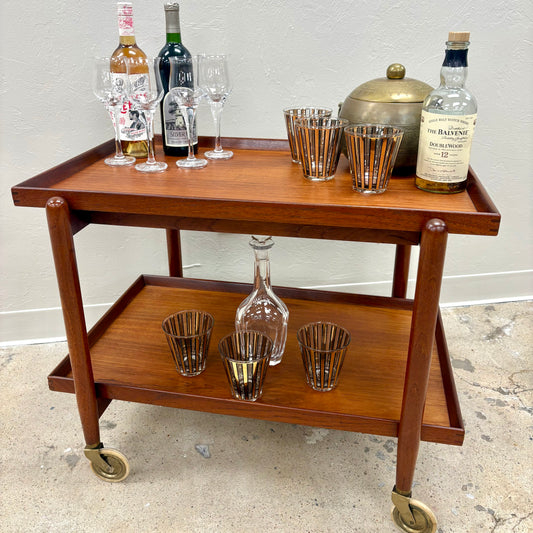Mid Century Teak Extendable Bar Cart By Poul Hundevad - Denmark