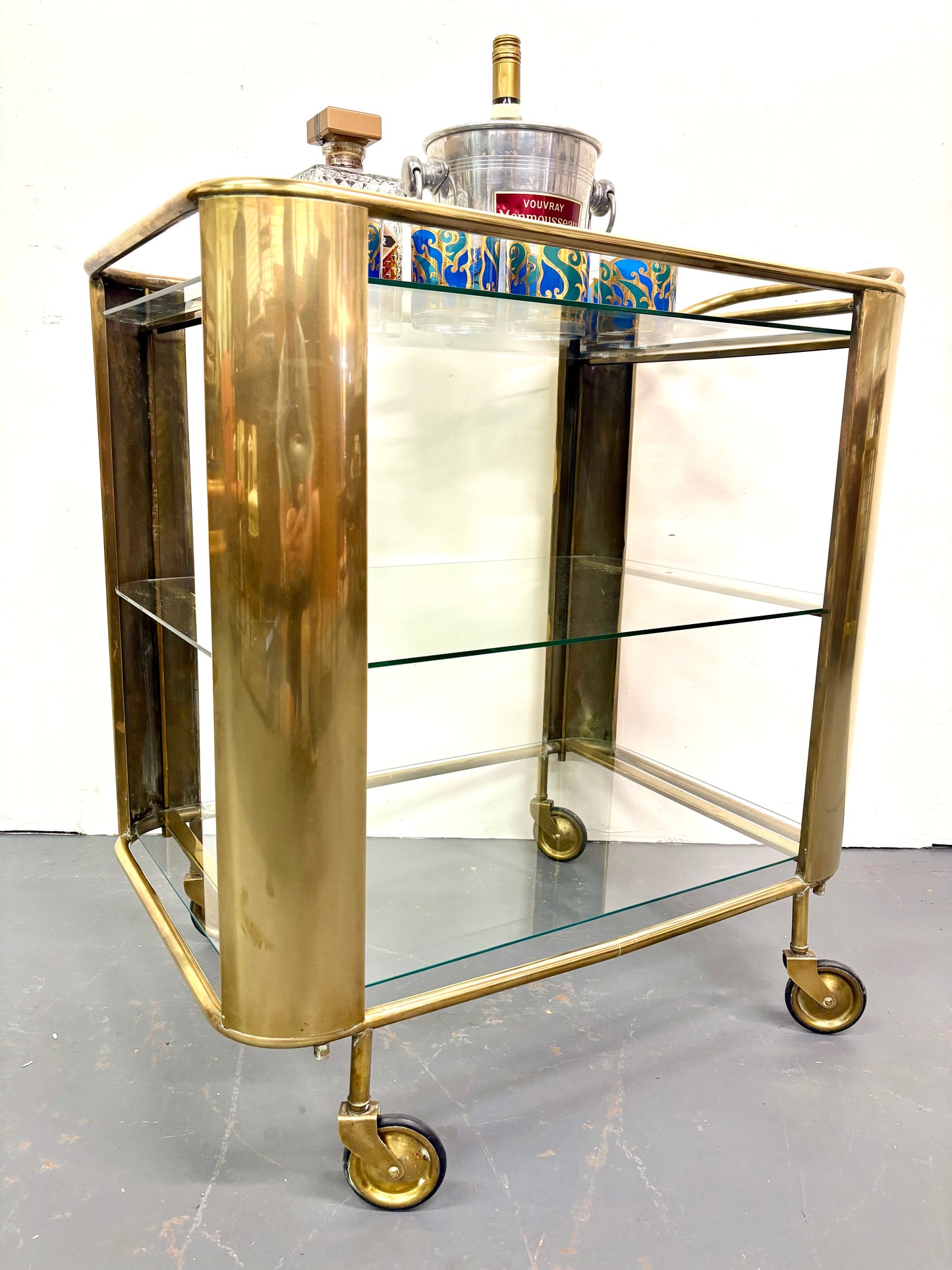 Mid Century/Art Deco Italian Brass & Glass Bar Cart/Trolley ￼