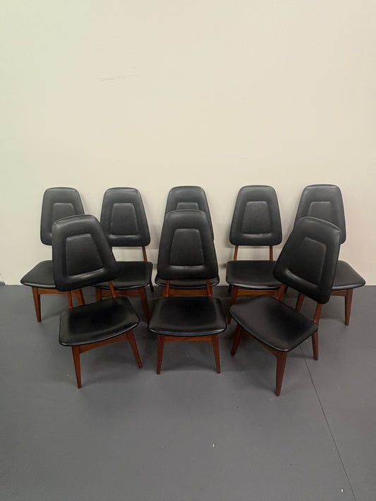 Rare Mid Century High Back Teak Set Of Eight Dining Chairs by Arne Hovmand-Olsen - Denmark