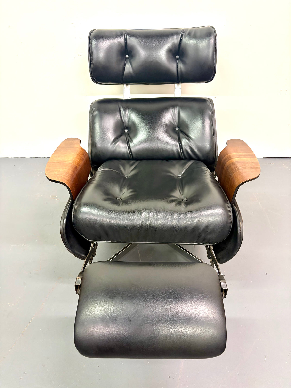 Rare Mid Century Eames Style Recliner by Plycraft - American