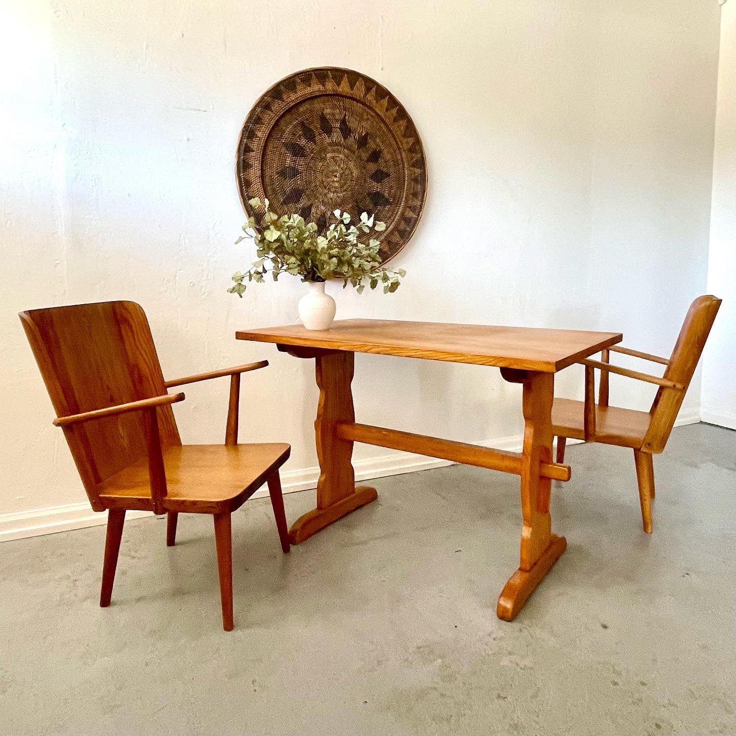 1950s SWEDISH MODERN PINE TABLE BY GÖRAN MALMVALL