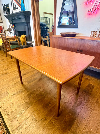 Mid Century Teak Butterfly Leaf Dining Table - England