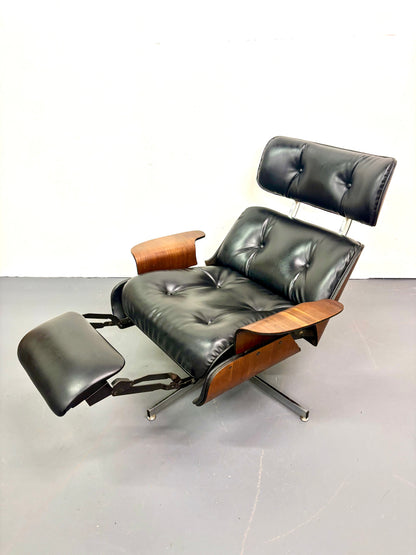 Rare Mid Century Eames Style Recliner by Plycraft - American