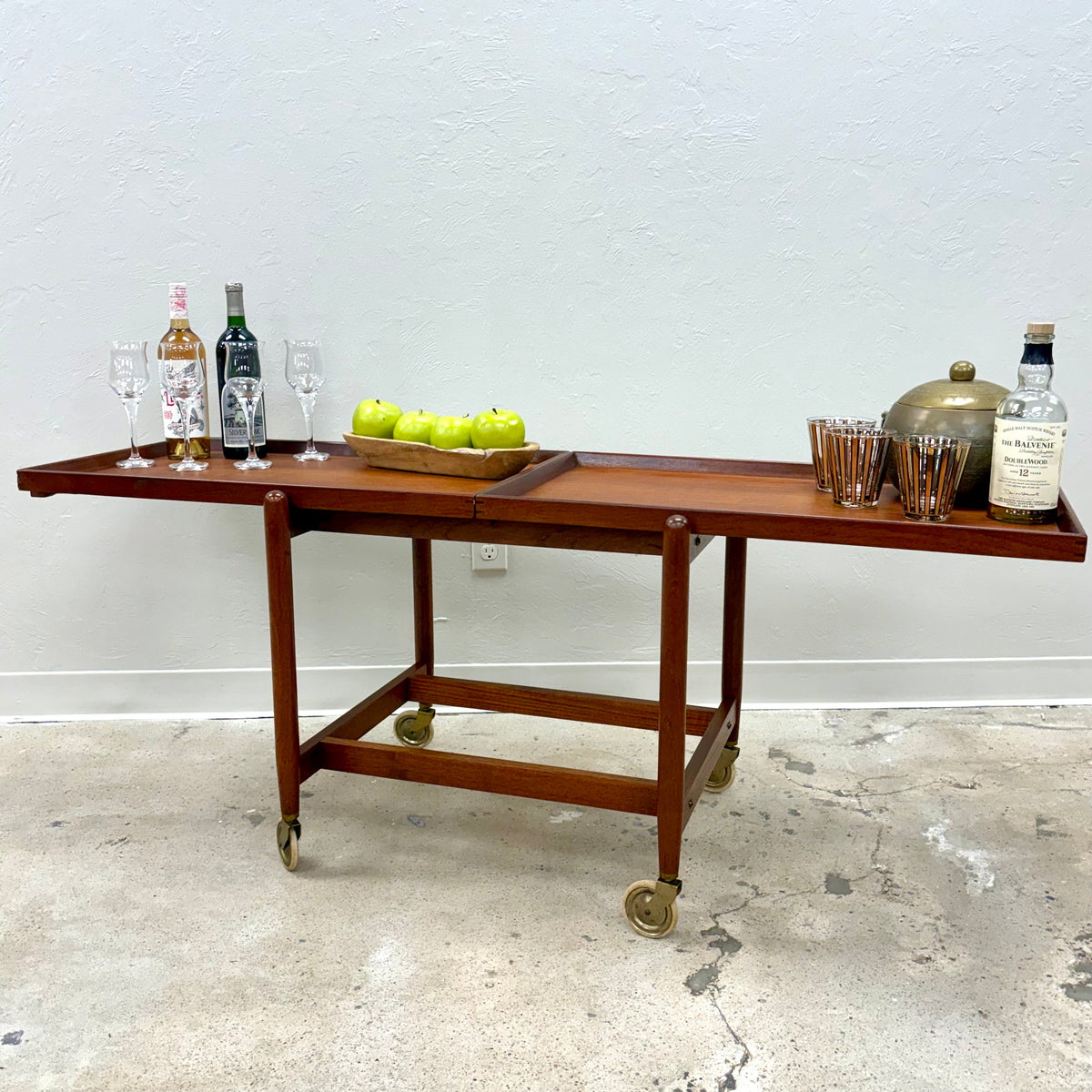 Mid Century Teak Extendable Bar Cart By Poul Hundevad - Denmark