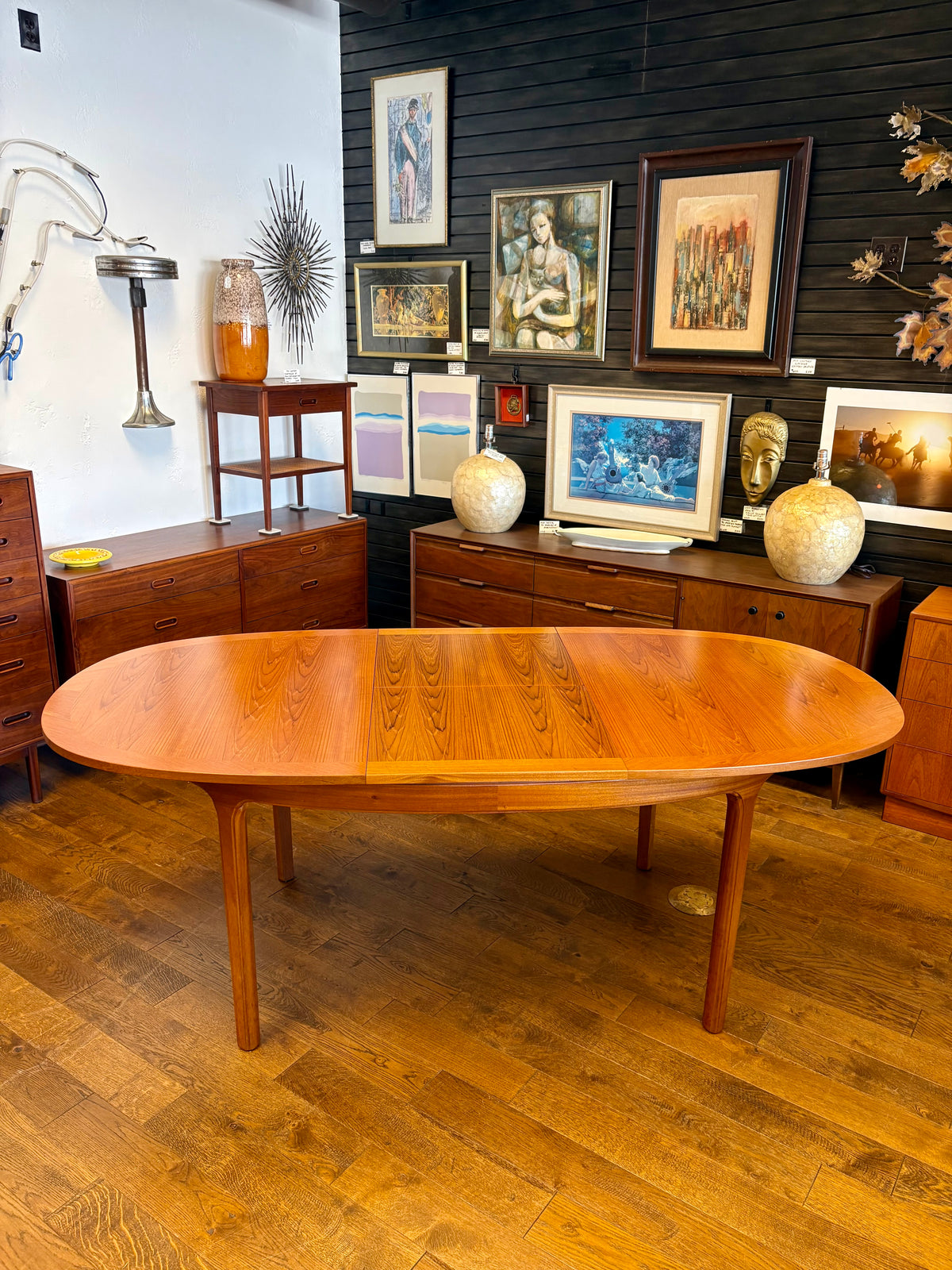 Mid Century Teak Butterfly Leaf Teak Dining Table By Nathan Furniture - England