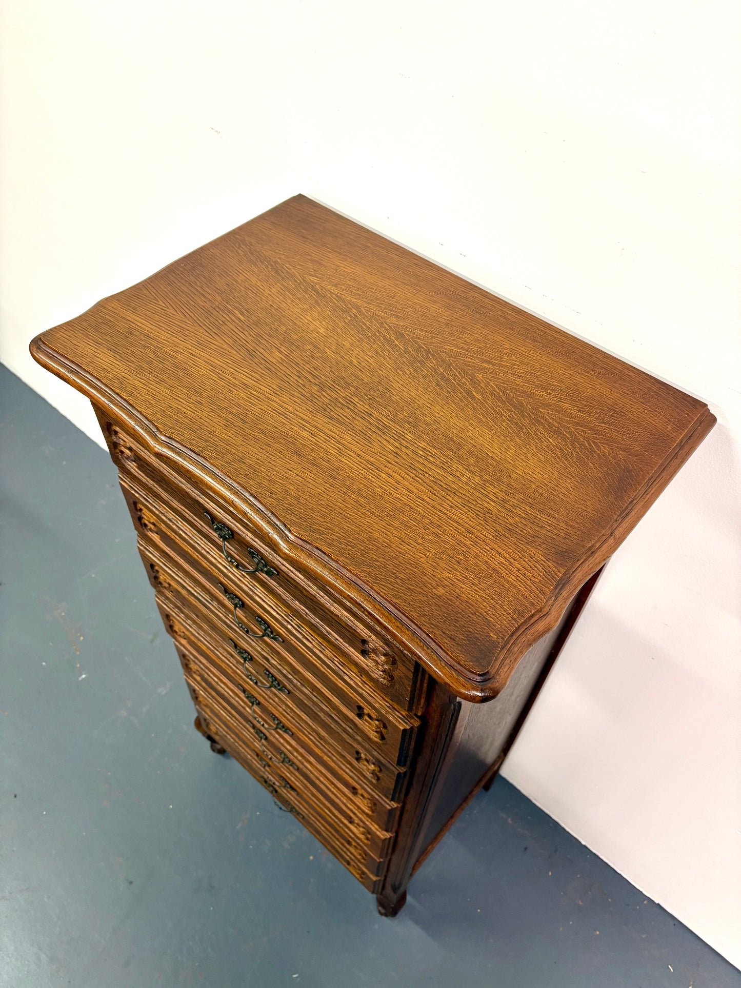 Antique Louis XV Style Oak Semainere/Seven Drawer Chest - France