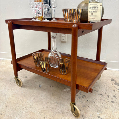 Mid Century Teak Extendable Bar Cart By Poul Hundevad - Denmark