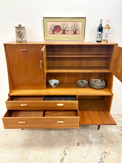 Mid Century Teak Dry Bar By G Plan - England