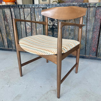 MID CENTURY DANISH MODERN ARM CHAIR BY IB KOFOD LARSEN FOR SELIG