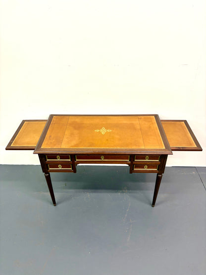 French Louie XVI Style Leather Top Desk
