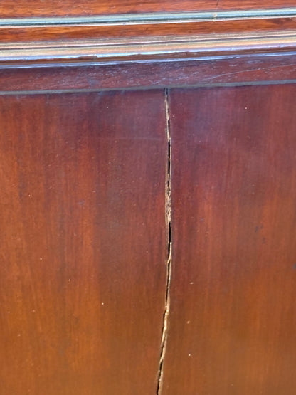 ANTIQUE LOUIS XVI STYLE MAHOGANY COMMODE